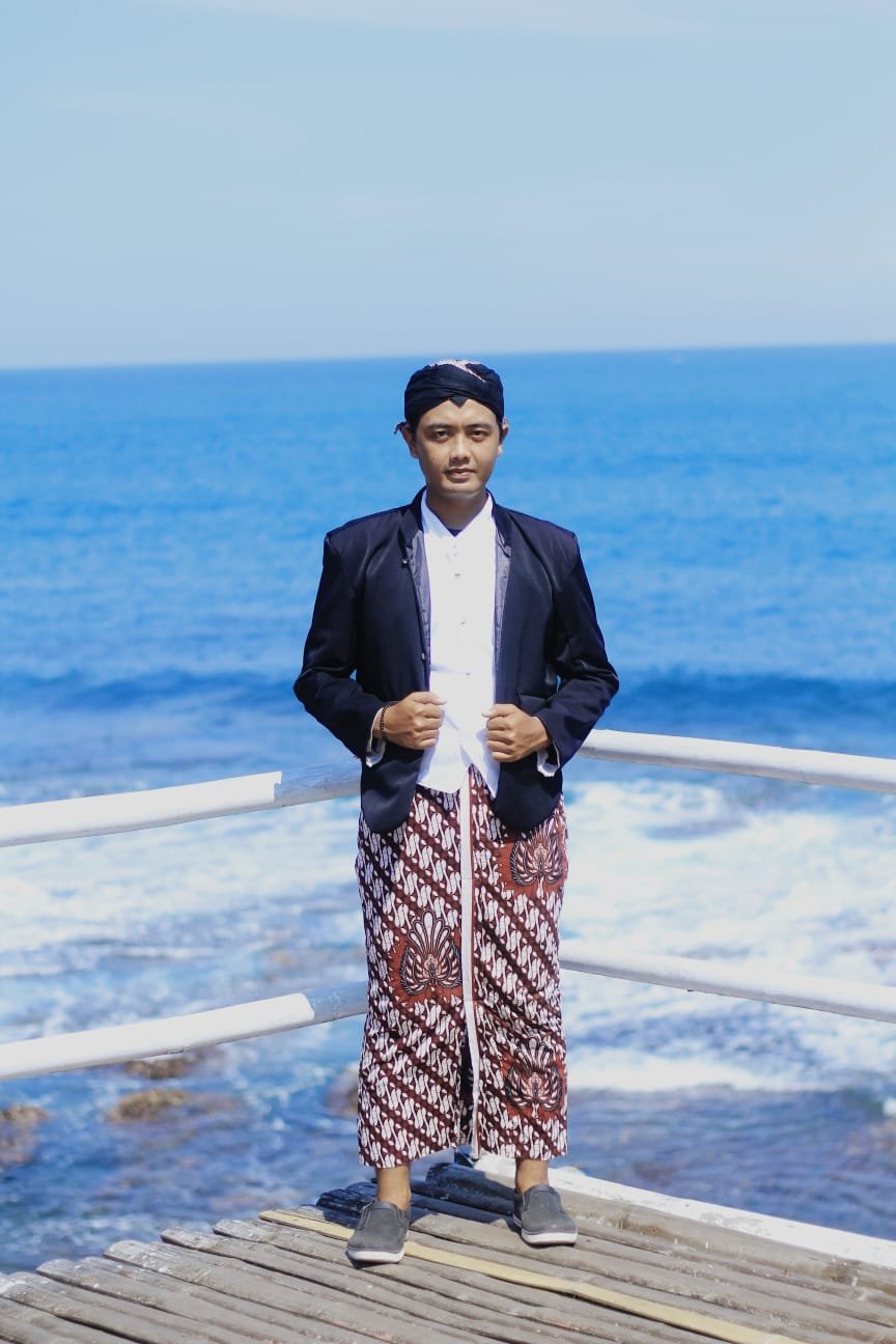 Tyan Toro Saputro